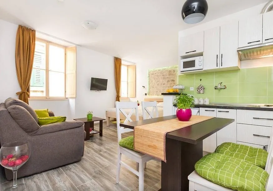 Apartments Mila Split 0*,  Croatia